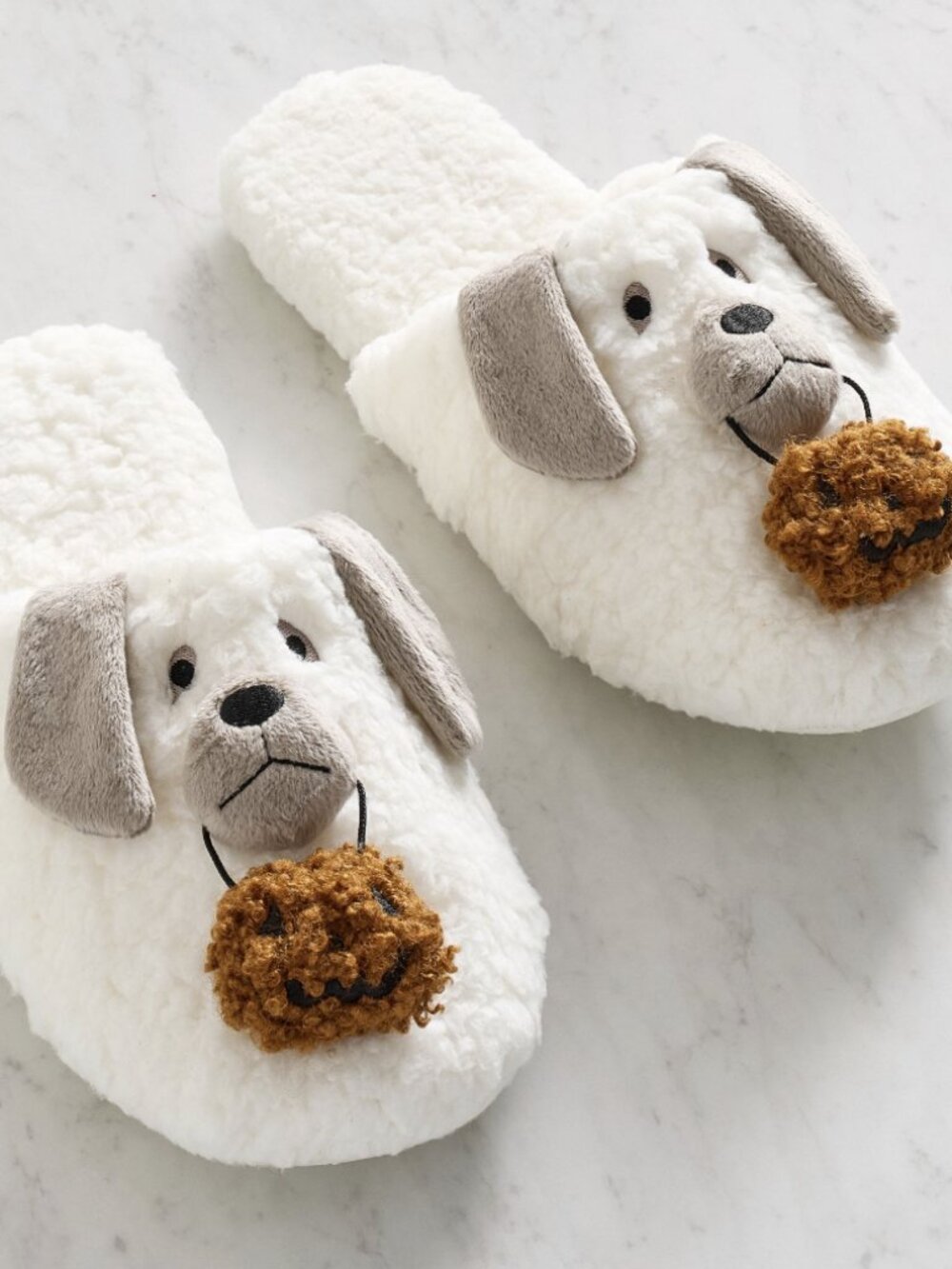 Pottery Barn Doug the Dog With Pumpkin Slippers size small